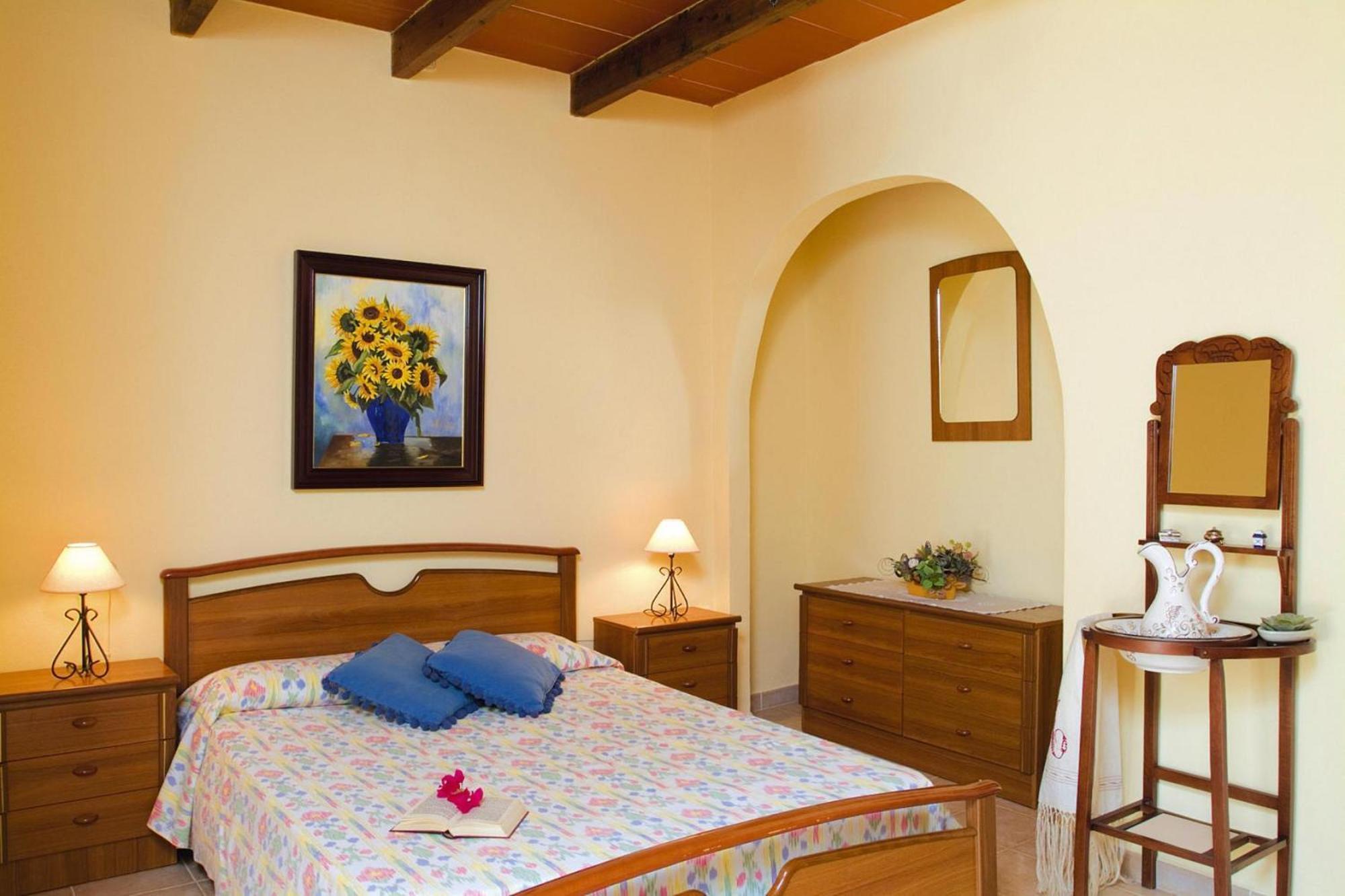 Holiday Home In Santa Margalida With Terrace Extérieur photo